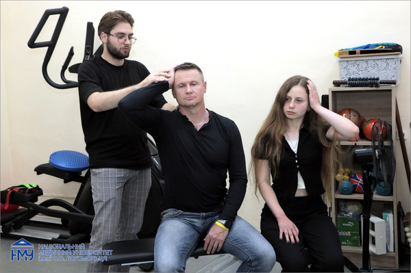 Учасники «Школи здорової спини» опановували психологічні методи подолання хронічного болю