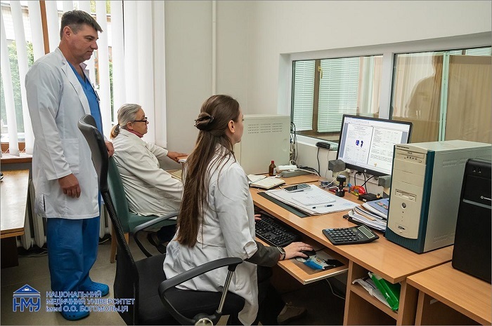 Університетська клініка НМУ відновила роботу відділення радіонуклідної діагностики